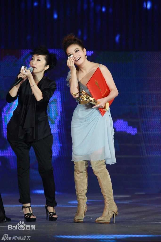 最新赵薇(Vicki Zhao，Zhao Wei)精彩图册