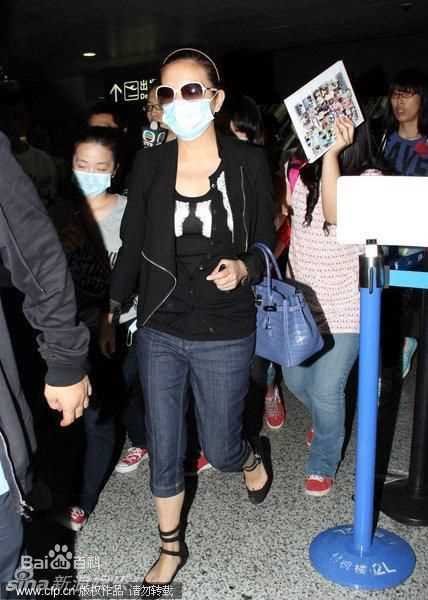 最新赵薇(Vicki Zhao，Zhao Wei)精彩图册