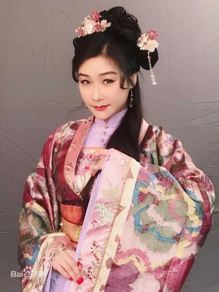 最新张慧仪(Angie Cheung)性感图片