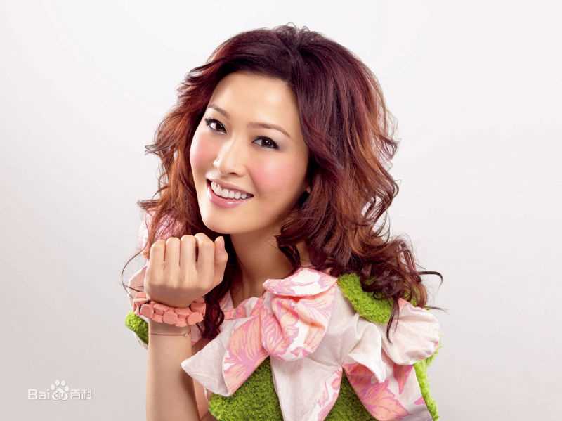 周丽淇(Niki Chow LaiKei)广告代言性感图片图集