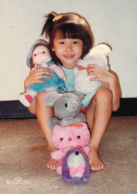 周丽淇(Niki Chow LaiKei)早期照片素颜照相册