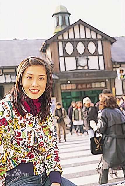 周丽淇(Niki Chow LaiKei)早期照片素颜照相册