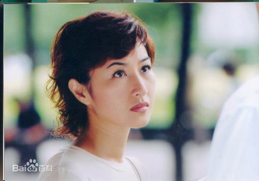 关咏荷(Esther)2004年《甜蜜风暴（月亮的秘密）》精选剧照