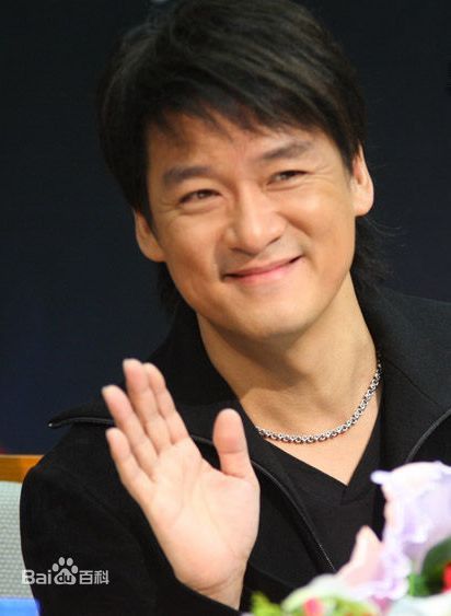 周华健(Emil Wakin Chau)前后照片