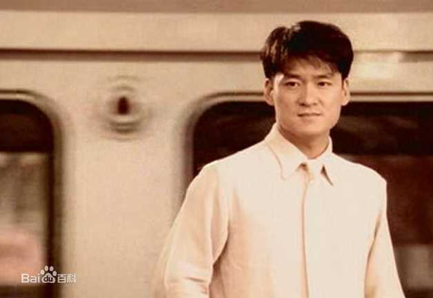 周华健(Emil Wakin Chau)前后照片
