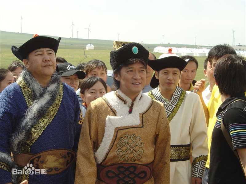 周华健(Emil Wakin Chau)2007年7月25内蒙之行照片素颜照相册