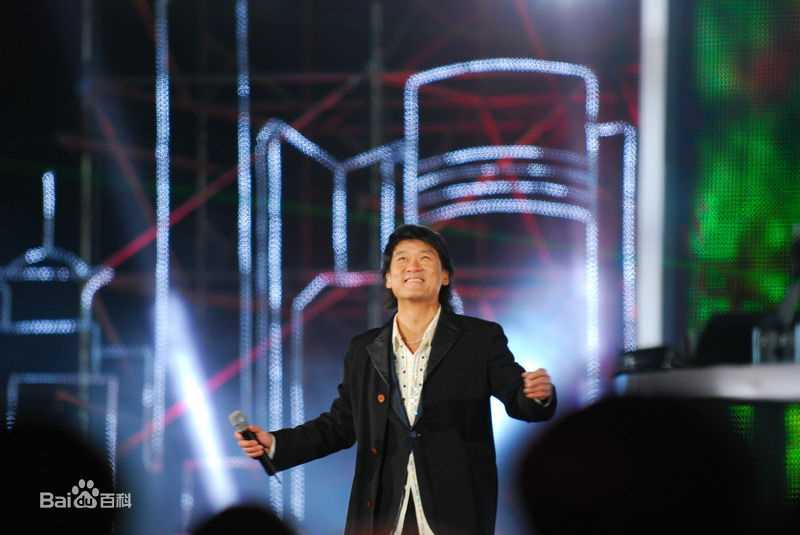 周华健(Emil Wakin Chau)2007上海新天地跨年音乐会前后照片