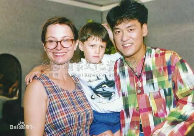 周华健(Emil Wakin Chau)合照生活照