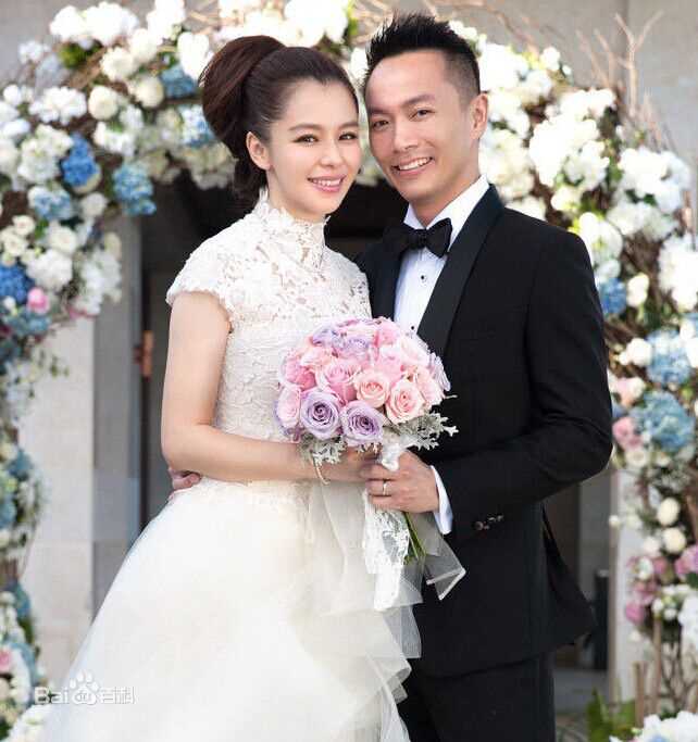 徐若瑄(Vivian Hsu、Bidai Syulan、ビビアンスー、)与丈夫、儿子前后照片