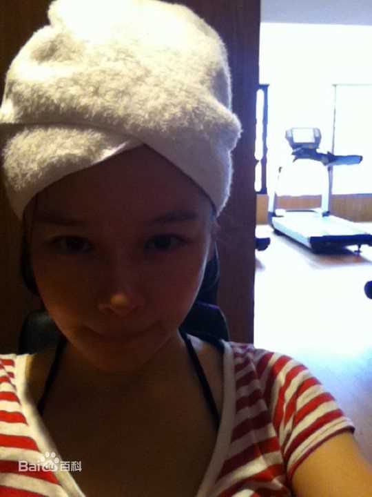 最新徐若瑄(Vivian Hsu、Bidai Syulan、ビビアンスー、)精彩图册1