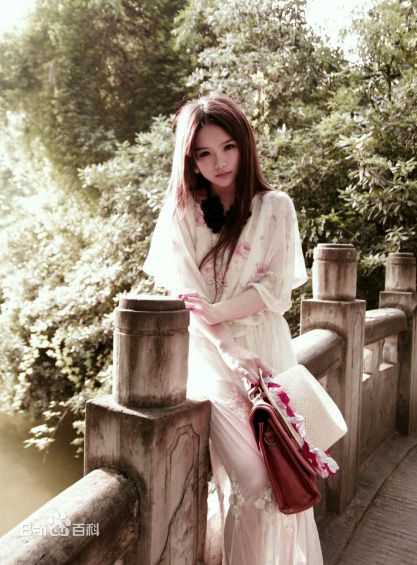 最新徐若瑄(Vivian Hsu、Bidai Syulan、ビビアンスー、)精彩图册1