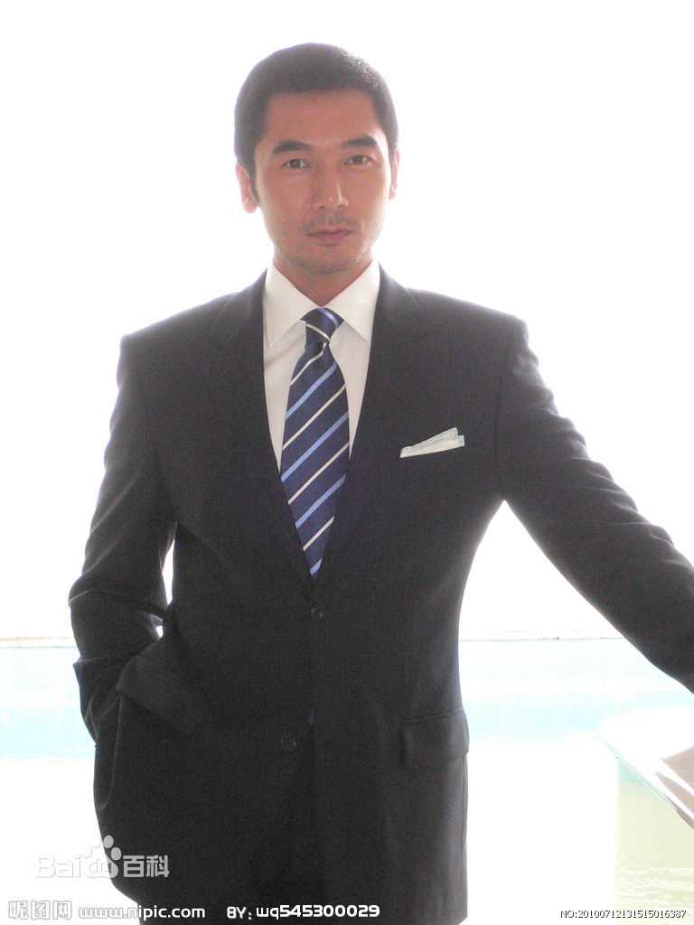 方中信(Alex Fong Chung Sun)生活照前后照片