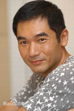 方中信(Alex Fong Chung Sun)生活照前后照片