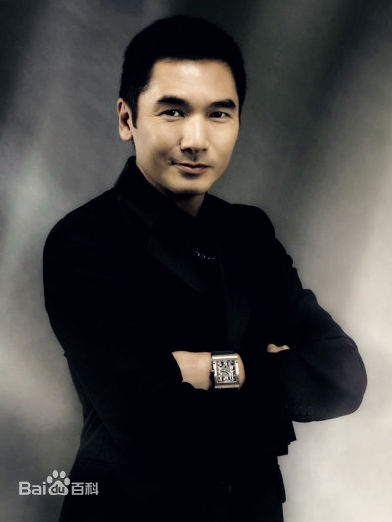 方中信(Alex Fong Chung Sun)生活照前后照片