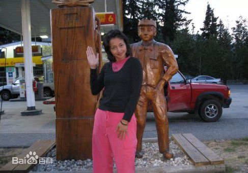 李绮红(Theresa L Solomonson)生活照前后照片