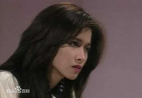 邵美琪(Maggie Siu)《第三类法庭》最新剧照