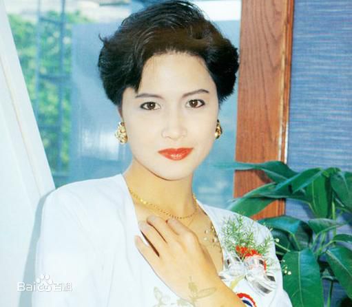 最新邵美琪(Maggie Siu)精彩图册