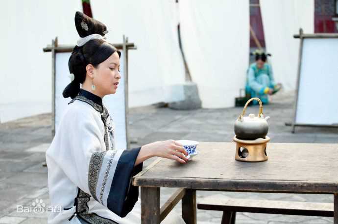 邵美琪(Maggie Siu)2011年《宫锁心玉》最新剧照