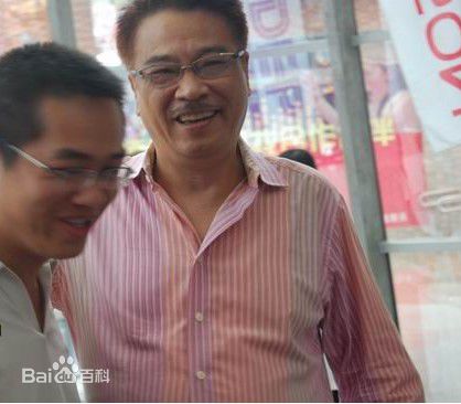 吴孟达(Ng Man Tat)在《假爸爸》开机新闻发布会中的