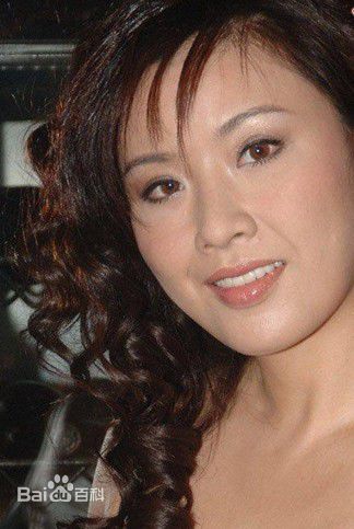 张文慈(Pinky Cheung)生活照前后照片