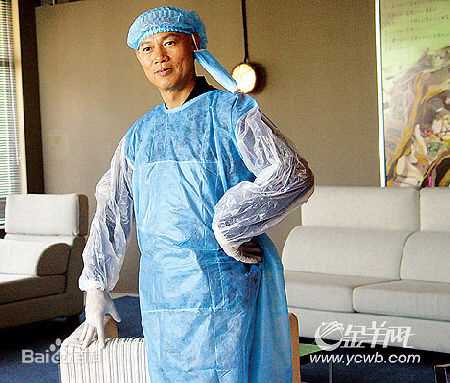 罗家英人物形象壁纸壁纸