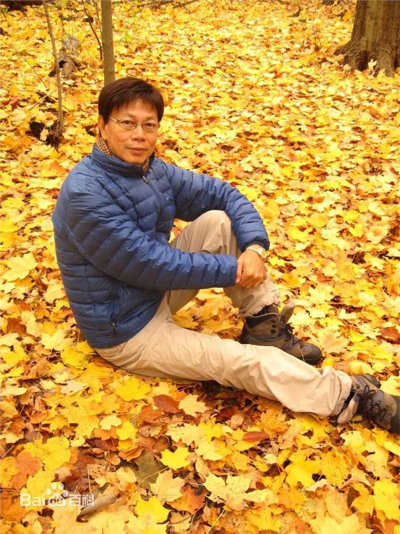 高清罗家英精彩图册