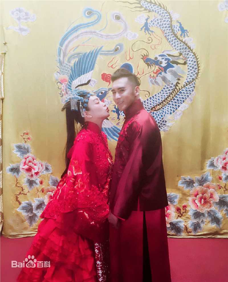 钟丽缇(Christy Chung)京剧婚纱照生活照相册