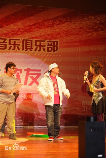 陈小春(Jordan chan)2009年徐州歌友会壁纸壁纸