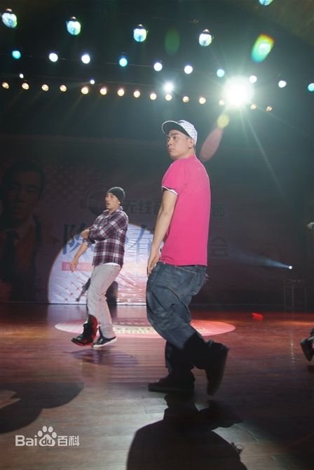 陈小春(Jordan chan)2009年徐州歌友会壁纸壁纸