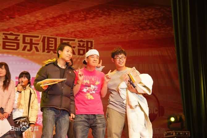 陈小春(Jordan chan)2009年徐州歌友会壁纸壁纸