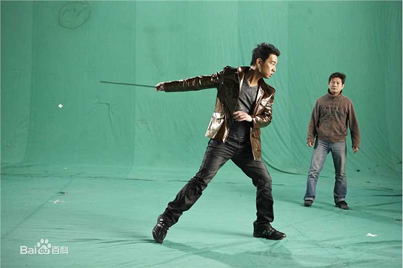 高清陈小春(Jordan chan)在代言游戏《诸侯》照片中的图集