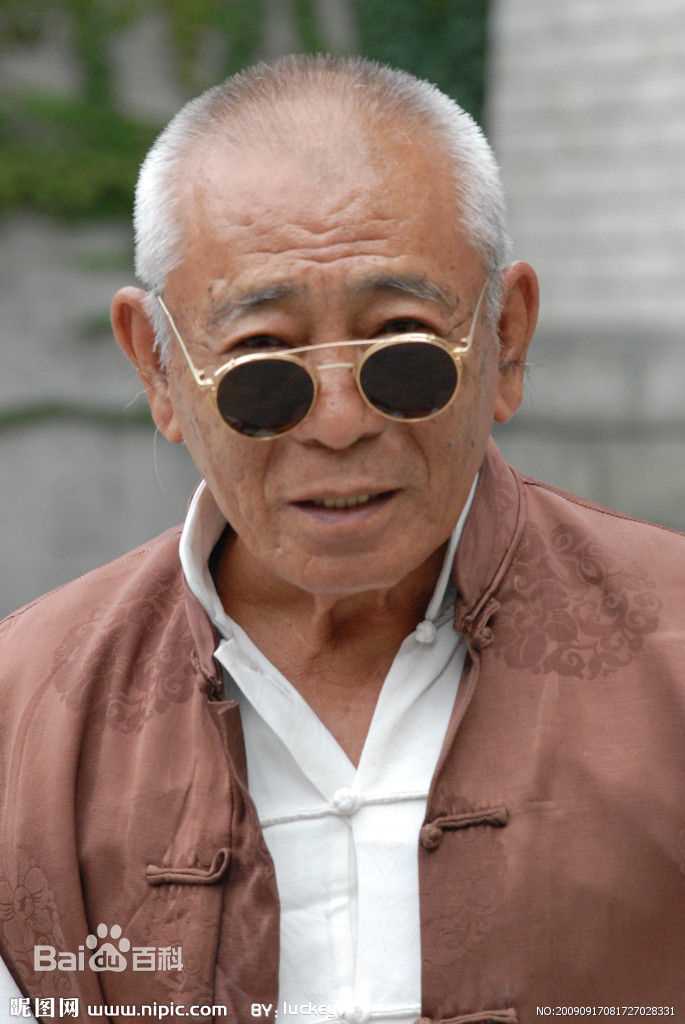 谷峰演员性感图片图集