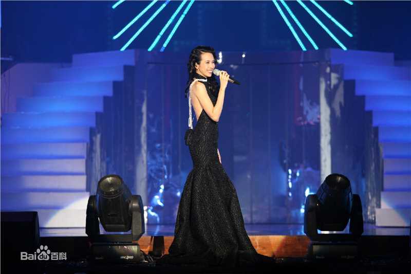 莫文蔚(Karen Mok)20周年巡回演唱会生活照相册