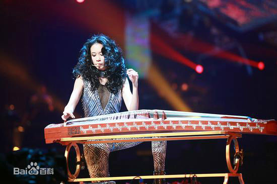 精选莫文蔚(Karen Mok)在看看世界演唱会《台北》中的图册