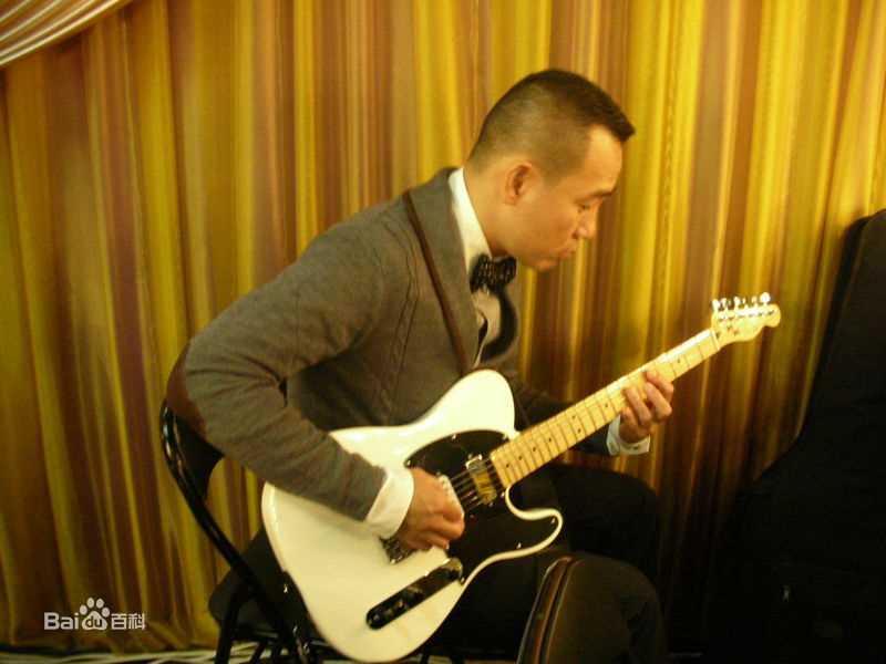 林保怡(Bowie Lam Bo Yee)天与地图片图集