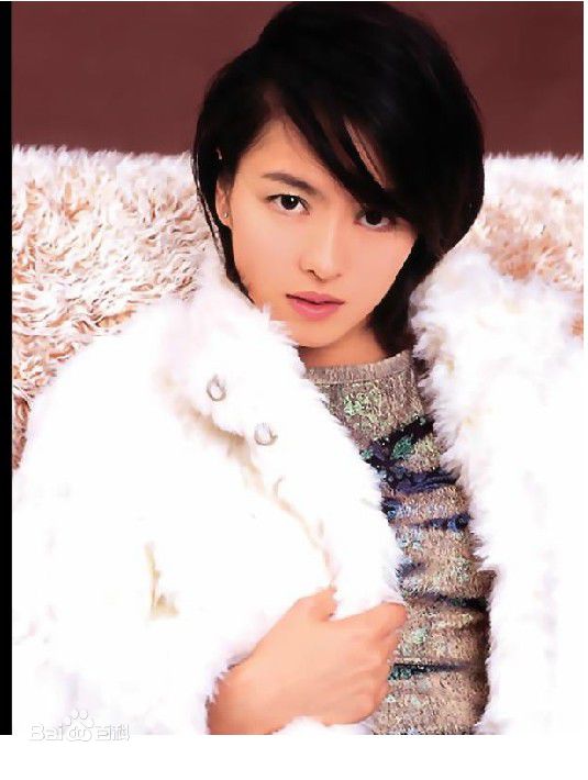 梁咏琪(GiGi ，Leung Wing Kei)前后照片