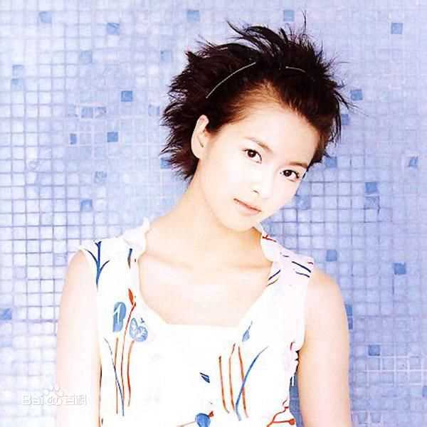 梁咏琪(GiGi ，Leung Wing Kei)美丽的Gigi素颜照相册