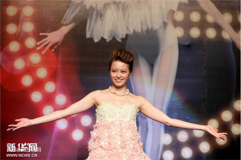 梁咏琪(GiGi ，Leung Wing Kei)“北京G夜演唱会”新闻发布会前后照片