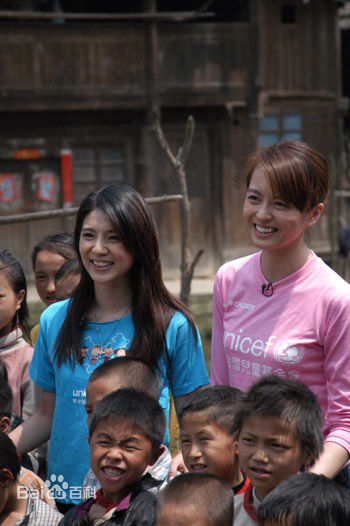 梁咏琪(GiGi ，Leung Wing Kei)希望小学壁纸壁纸