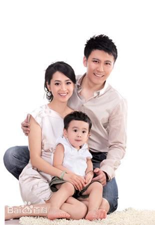 赵峥(Zhao Zheng)生活照性感图片图集