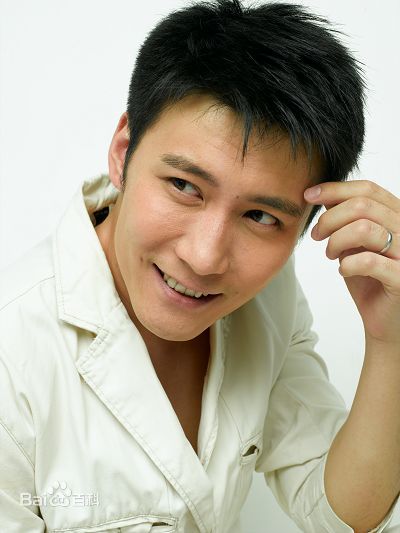 赵峥(Zhao Zheng)生活照性感图片图集