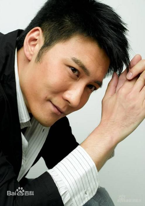 赵峥(Zhao Zheng)生活照性感图片图集