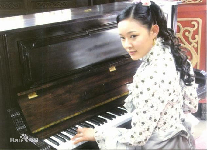 张晶晶(Zhang Jingjing)德龄公主——裕德龄性感图片壁纸