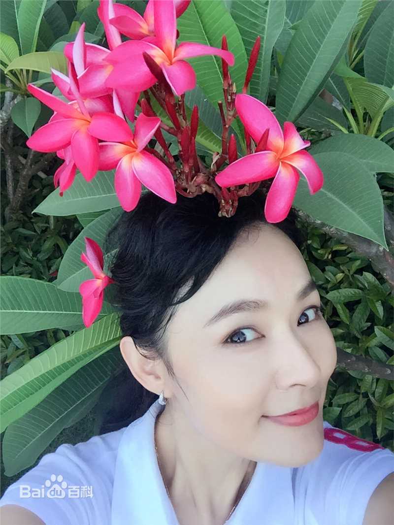 张晶晶(Zhang Jingjing)脊梁——詹华素颜照相册
