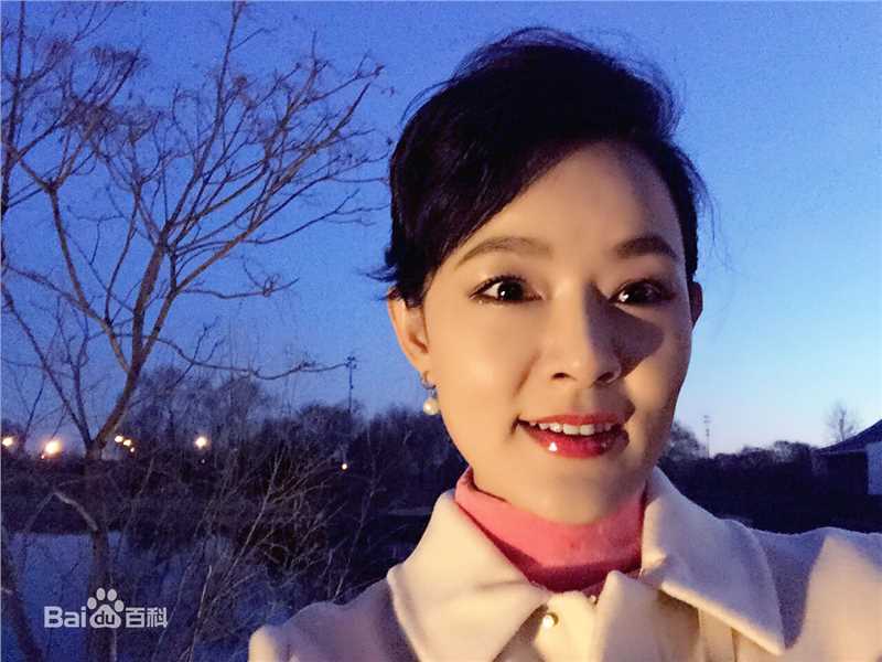 张晶晶(Zhang Jingjing)脊梁——詹华素颜照相册