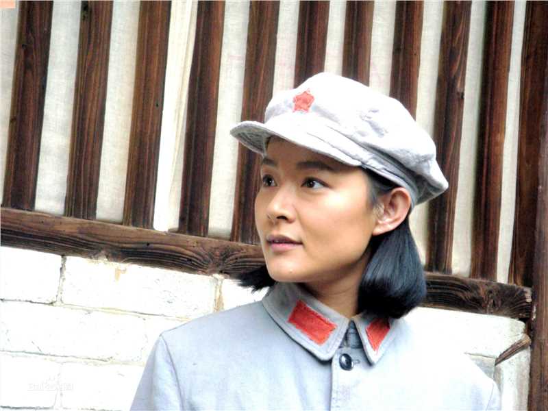 张晶晶(Zhang Jingjing)红色摇篮——贺子珍图册