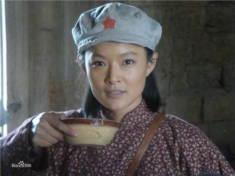 张晶晶(Zhang Jingjing)红色摇篮——贺子珍图册