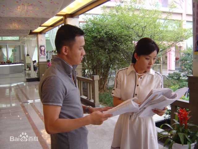 张晶晶(Zhang Jingjing)戴着面具跳舞——曹欣然素颜照相册