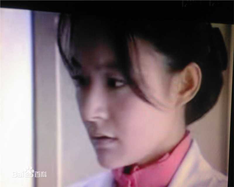 张晶晶(Zhang Jingjing)大院子女——李亚玲图片图集