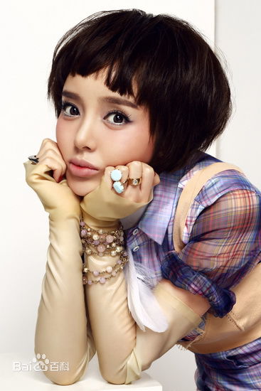 高清刘怡君图片